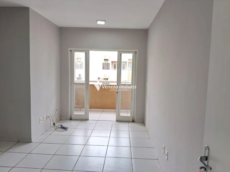 Apartamento no Condomínio Girassol Residence para Aluguel