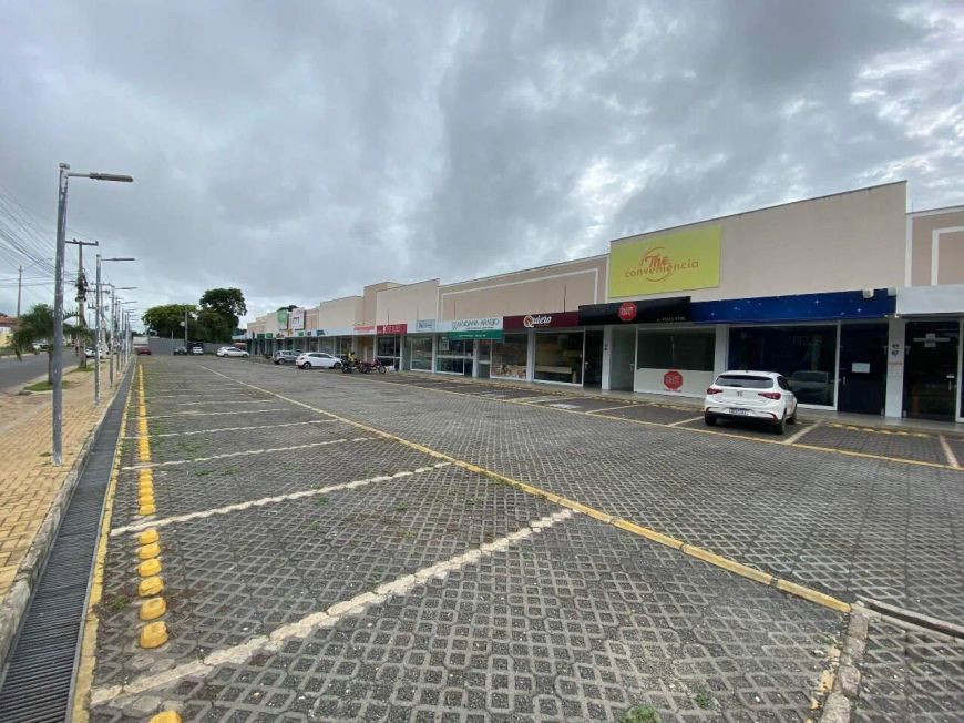 SALA COMERCIAL CENTRO EMPRESARIAL