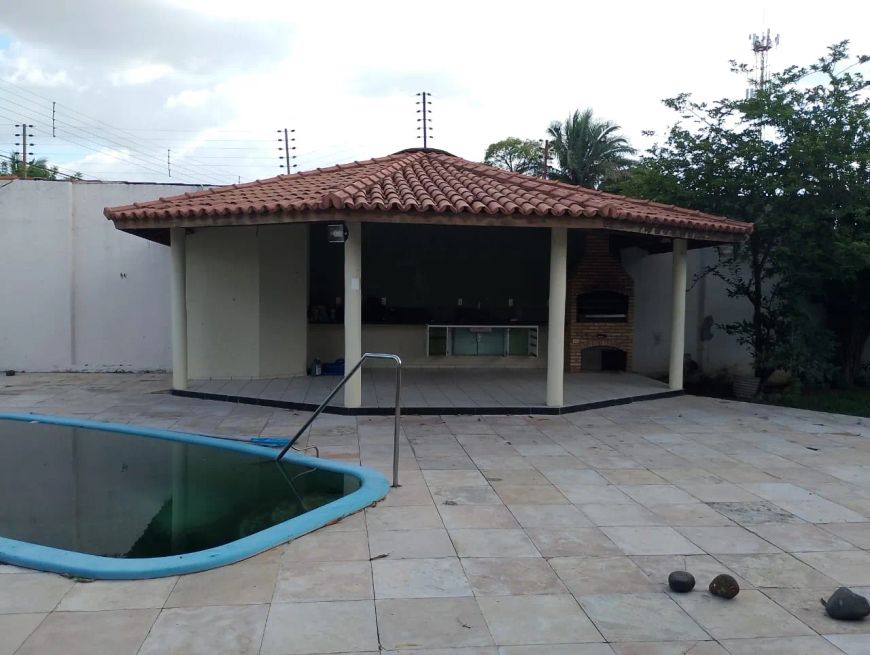 IMOVEL COMERCIAL OU RESIDENCIAL NA ZONA LESTE
