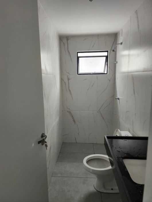 Casa nova, duplex, em condominio fechado para locação
