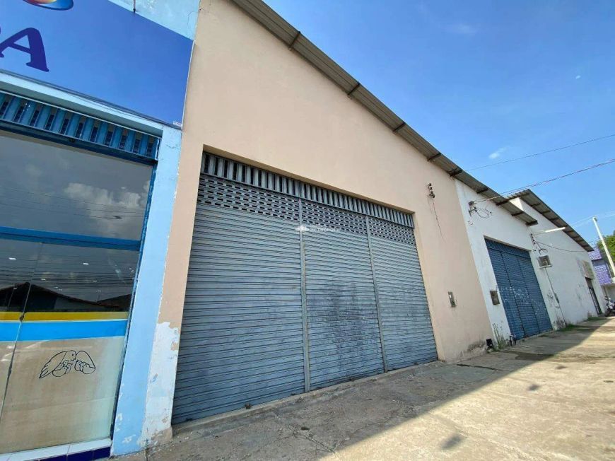 R. CASTELO DO PIAUÍ - BAIRRO: ALTO ALEGRE