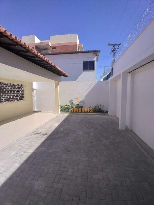Casa comercial
