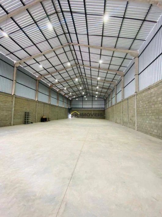 Galpão para alugar, 800 m² por R$ 16.000,00/mês - Novo Uruguai - Teresina/PI