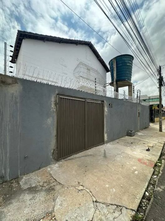 Casa comercial no Centro - Teresina/PI