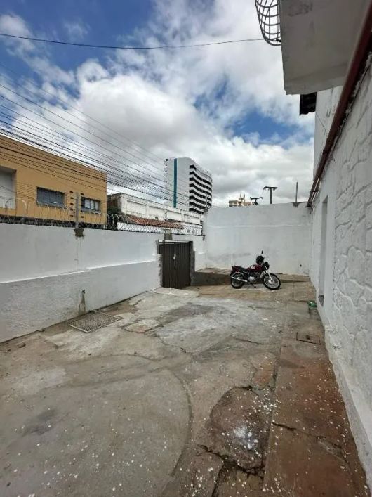 Casa comercial no Centro - Teresina/PI