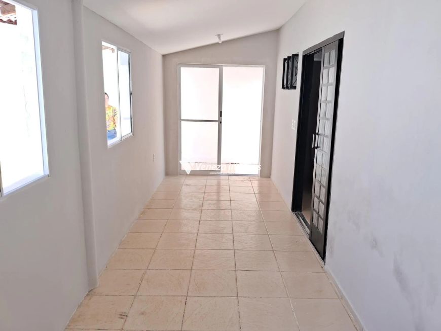 Sala Comercial com piscina no Bairro Fátima para aluguel