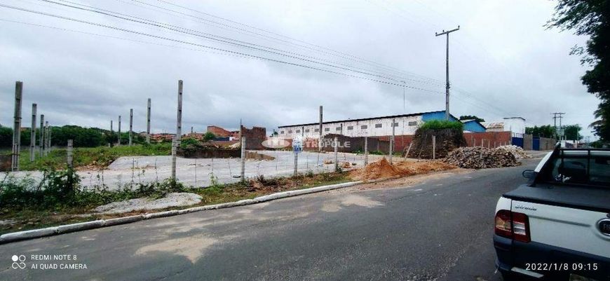 R. CAMACARI - BAIRRO: DISTRITO INDUSTRIAL