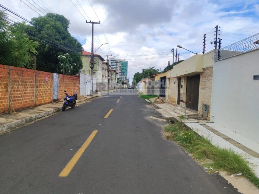 Casa Comercial para alugar com 205,32 metros quadrados no FATIMA - Teresina - Piauí