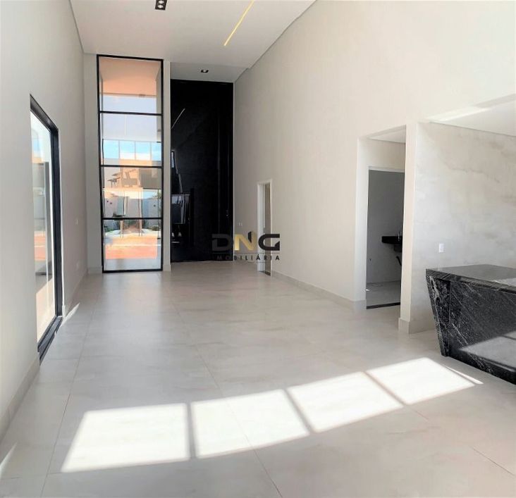 DESFRUTE DE SOFISTICAÇÃO E CONFORTO: CASA DE ALTO PADRÃO EM ARNIQUEIRAS COM VAGA DE GARAGEM EM CONDO