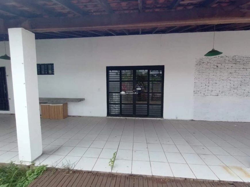 CASA COMERCIAL-BAIRRO: PLANALTO ININGA
