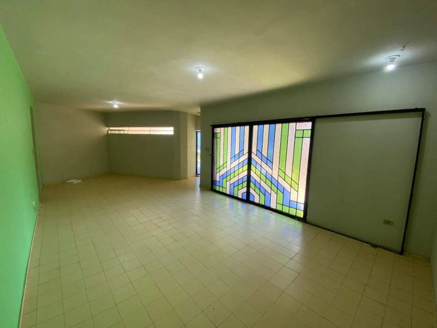 Casa comercial