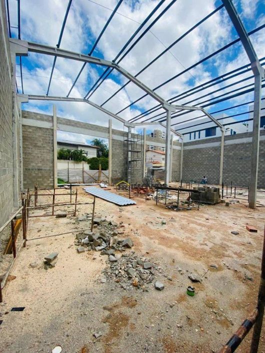 Galpão para alugar, 306 m² por R$ 14.000/mês - Horto - Teresina/PI