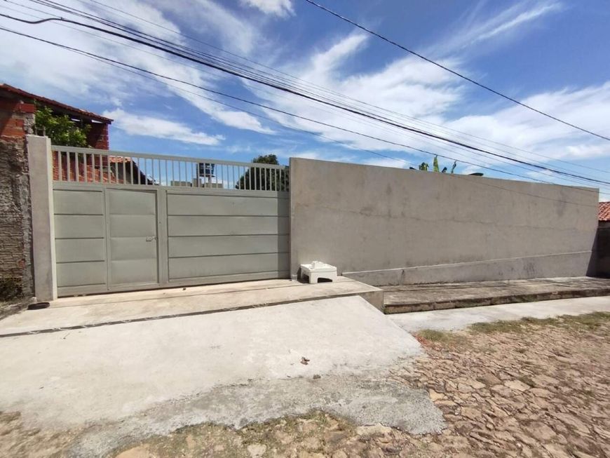 TERRENO COMERCIAL PRÓXIMO A GIL MARTINS