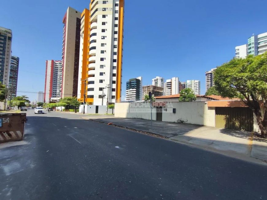 Casa Comercial para alugar com 409,70 metros quadrados no JOQUEI - Teresina - Piauí