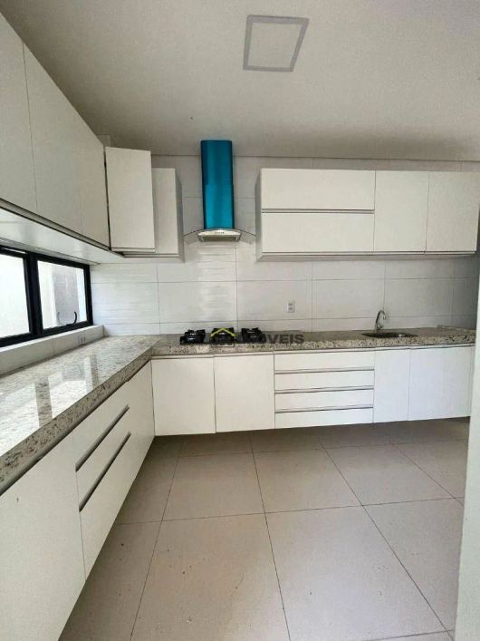 Casa com 4 dormitórios para alugar, no Terras Alphaville Teresina