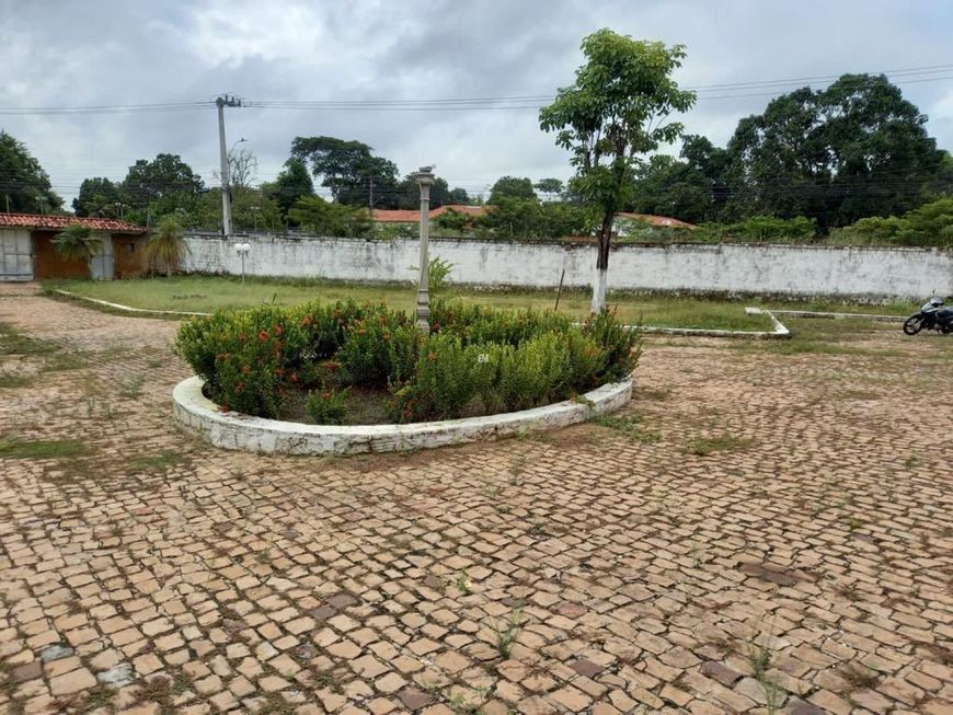 Casa Comercial