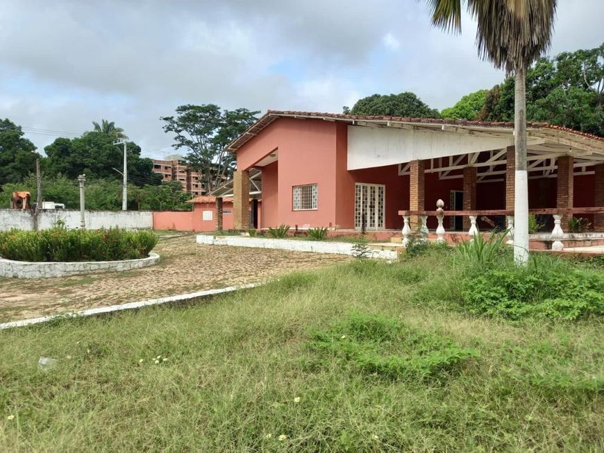 Casa Comercial