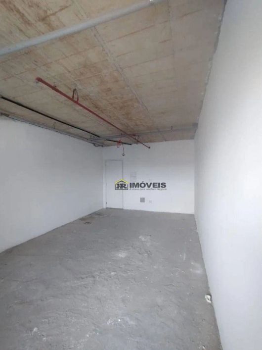 Sala Comercial Disponível Para Locação- São Cristovão