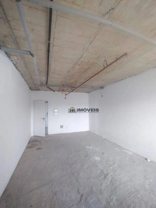 Sala Comercial Disponível Para Locação- São Cristovão