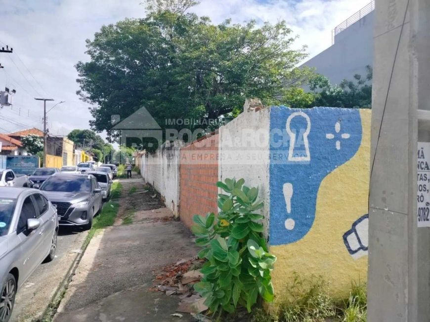 Terreno para alugar com 684,00 metros quadrados no CENTRO - Teresina - Piauí