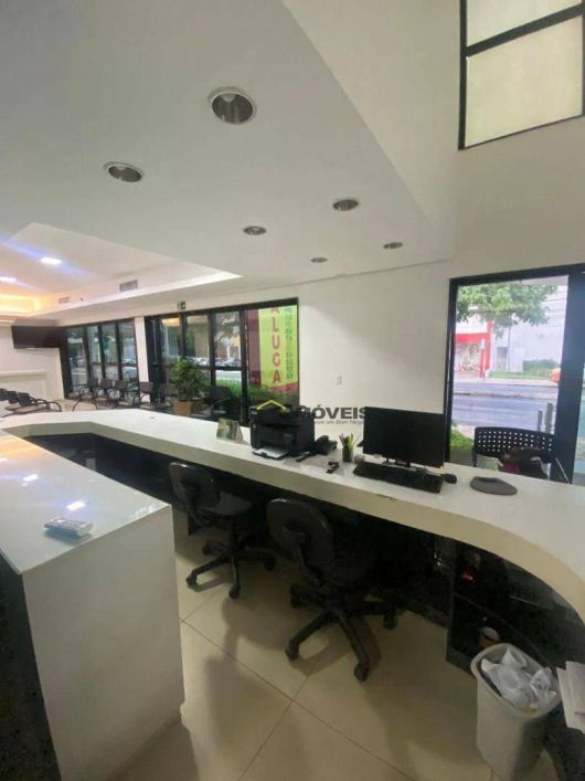 Ponto comercial com 10 salas disponível para aluguel por R$ 40.000/mês