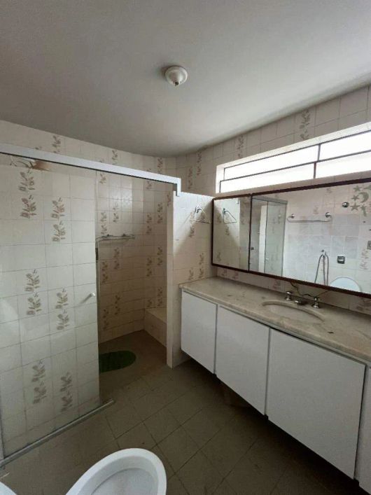 CASA COMERCIAL