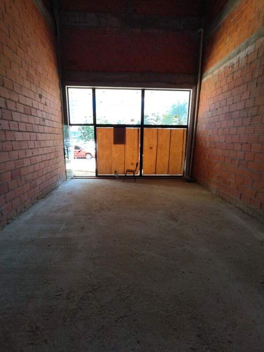 SALA COMERCIAL