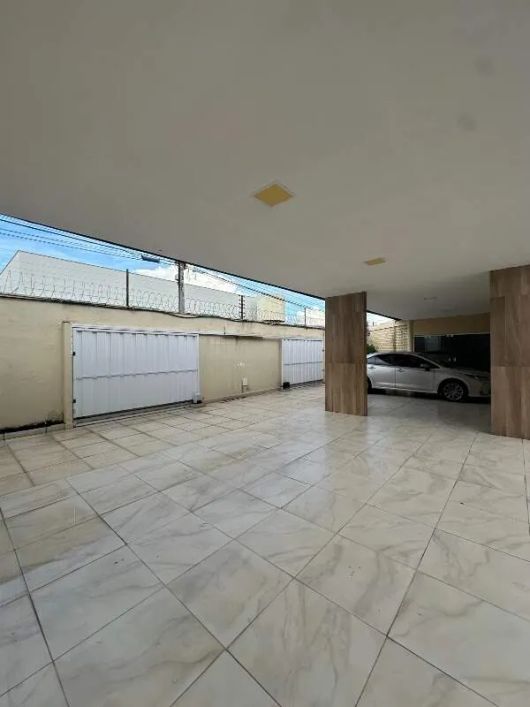 Casa Comercial para aluguel, 6 quartos, 4 suítes, 10 vagas, Santa Isabel - Teresina/PI