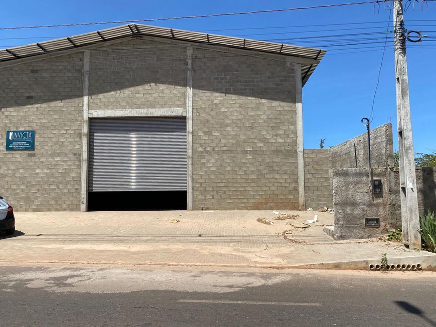 Imóvel para aluguel possui 800 metros quadrados em Morros - Teresina - PI