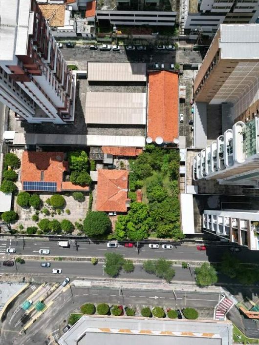 EXCELENTE CASA COMERCIAL NA AV. ININGA