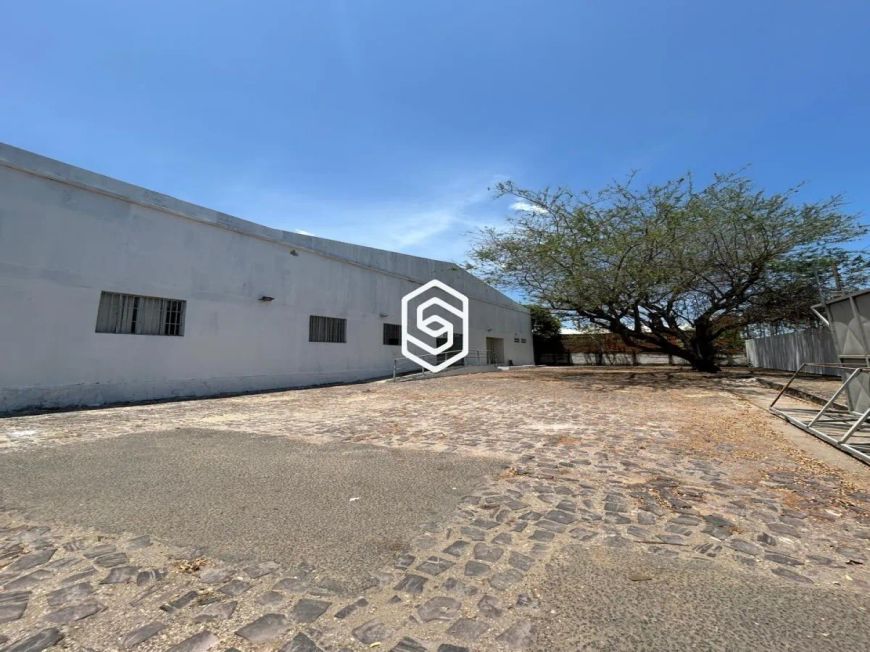 GALPÃO COMERCIAL NO DISTRITO INDUSTRIAL
