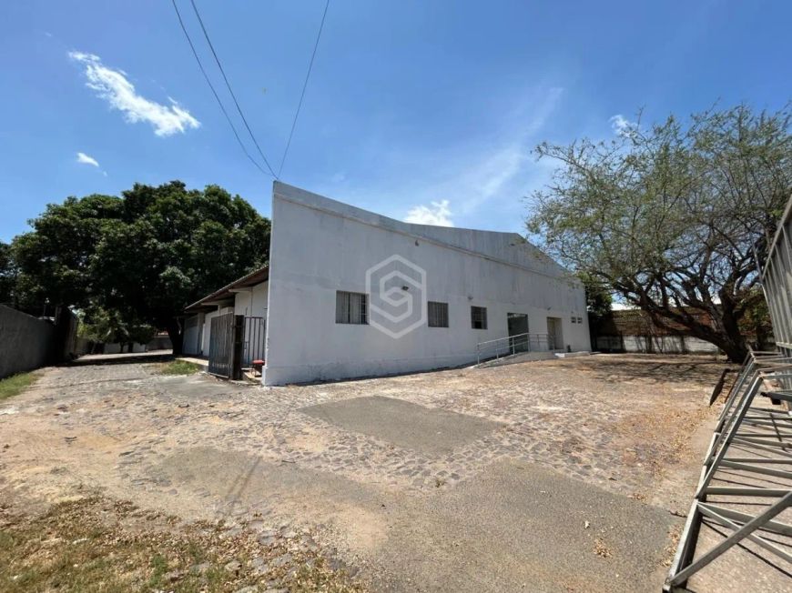 GALPÃO COMERCIAL NO DISTRITO INDUSTRIAL