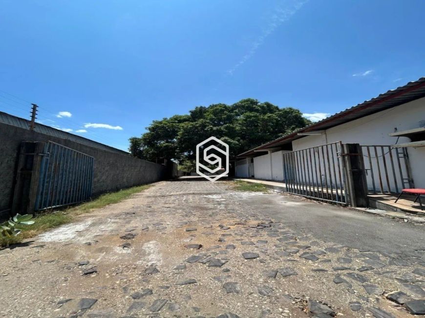 GALPÃO COMERCIAL NO DISTRITO INDUSTRIAL