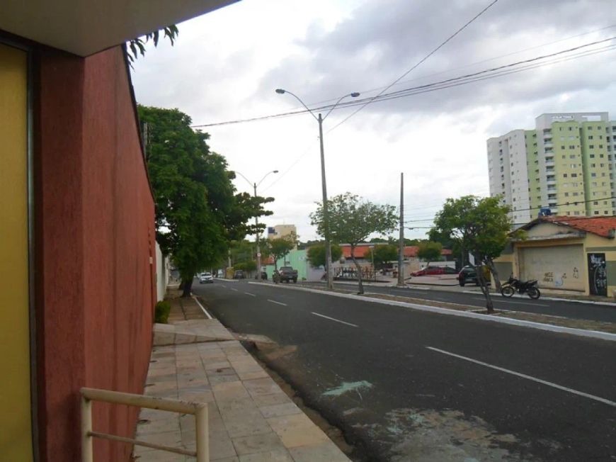 Imóvel Comercial para alugar com 0,00 metros quadrados no FATIMA - Teresina - Piauí