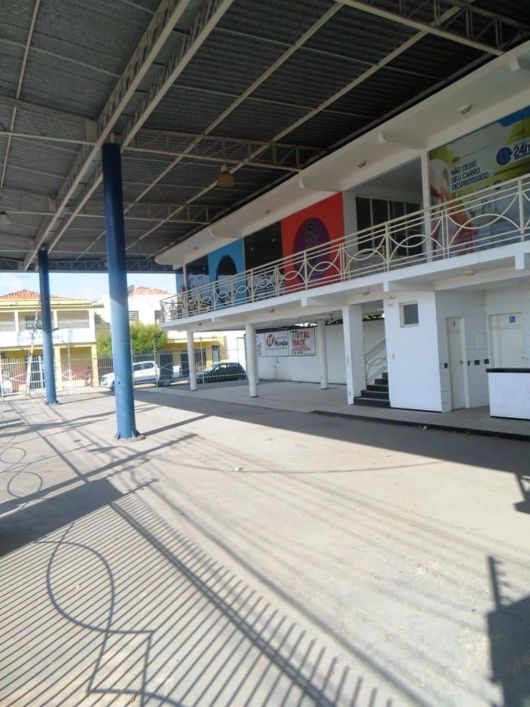 Imóvel Comercial para alugar com 0,00 metros quadrados no MAFUA - Teresina - Piauí