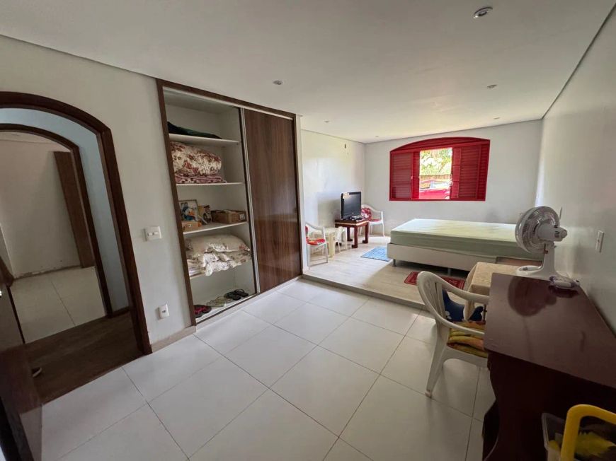 Imóvel para venda possui 600 metros quadrados com 5 quartos em Paranoá - Brasília - DF