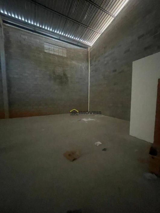 Galpão para alugar por R$ 8.000,00/mês - Vila Operária - Teresina/PI