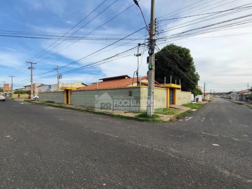 Casa Comercial para alugar com 269,35 metros quadrados no SAO JOAO - Teresina - Piauí