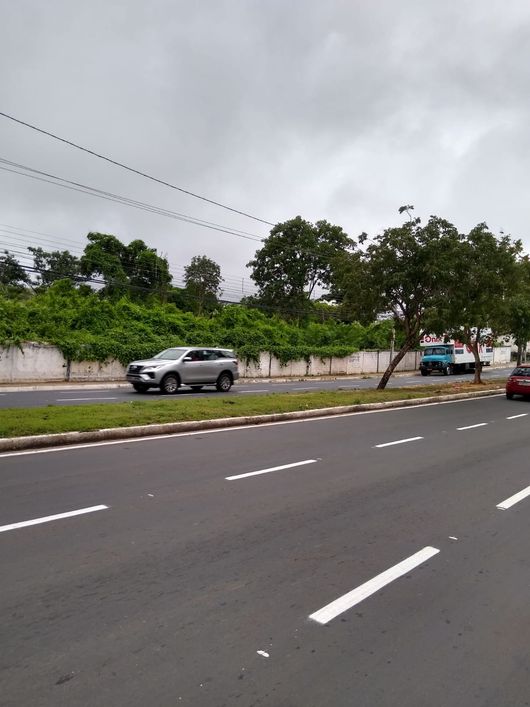 Área para aluguel com 20000 metros na Av. Zequinha Freire, ao lado do Mix Atacarejo, Teresina-Pi.