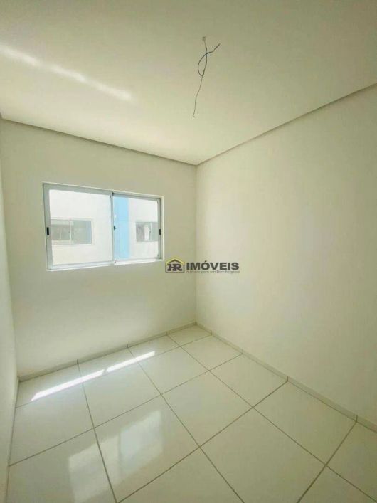 Apartamento com 2 dormitórios para alugar, 59 m² por R$ 850,00/mês - Santa Maria da Codipe - Teresin