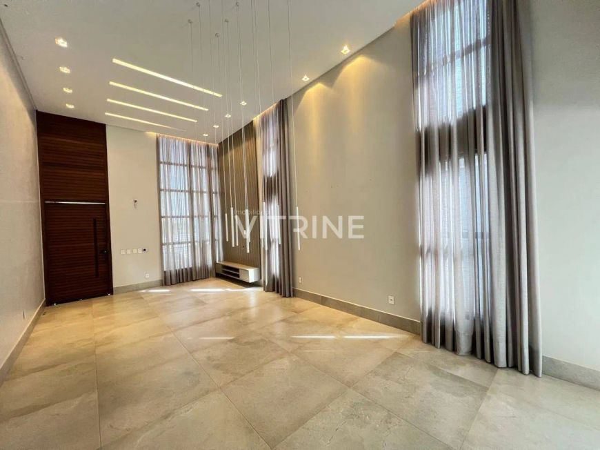 Casa na Ponte Alta Norte, Avenida Jk Cond. Bosque imperial