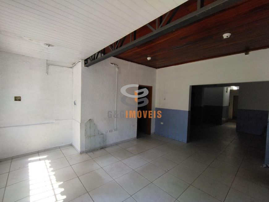 Casa comercial no centro