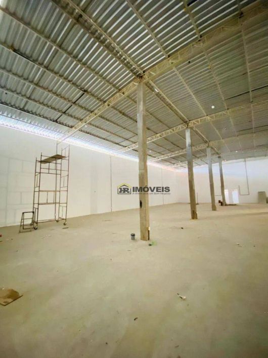 Galpão para alugar, 700 m² por R$ 12.000,00/mês - Colorado - Teresina/PI