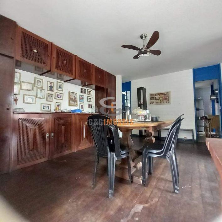 CASA COMERCIAL