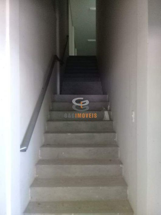 Prédio comercial no centro