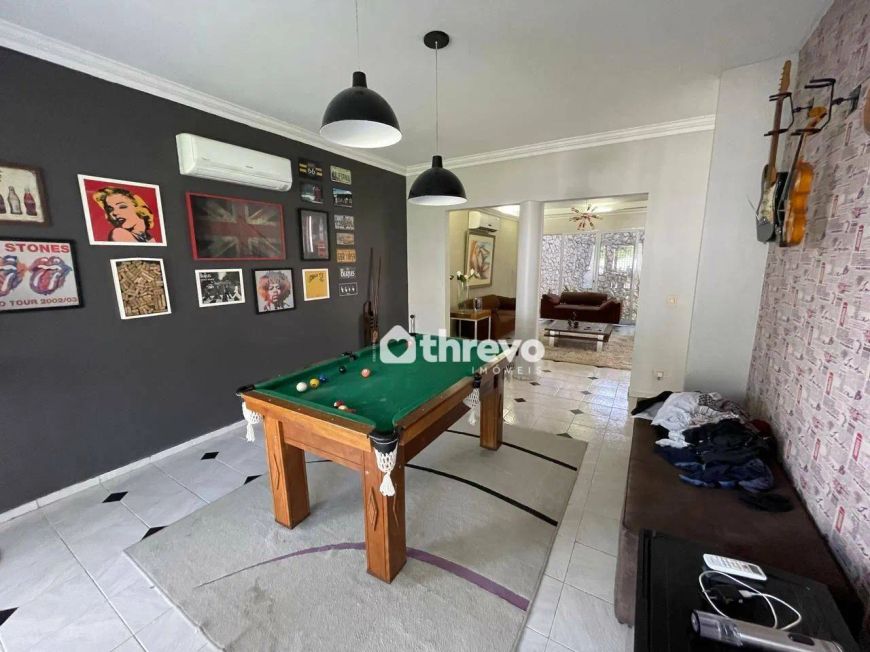 Casa com 5 dormitórios para alugar, 343 m² por R$ 6.500/mês - Jóquei - Teresina/PI