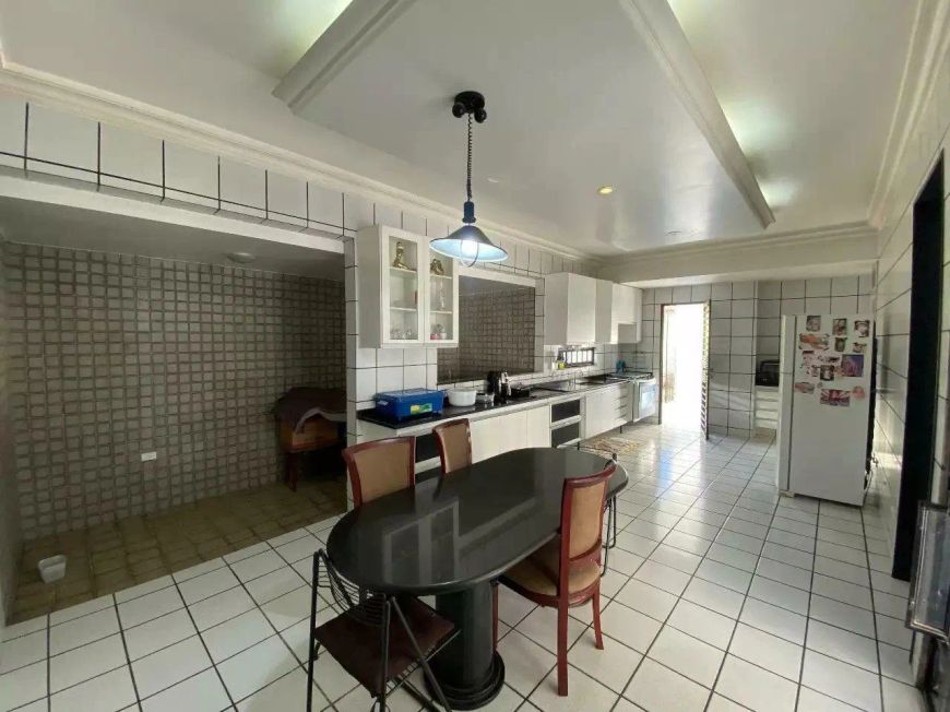 Casa com 4 dormitórios para alugar, 540 m² por R$ 8.800/mês - Horto - Teresina/PI