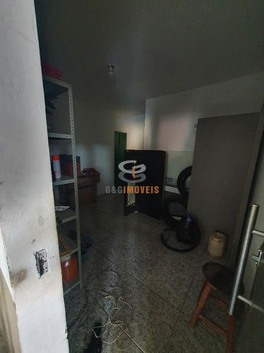 EXCELENTE PONTO COMERCIAL NA AV. MIGUEL ROSA