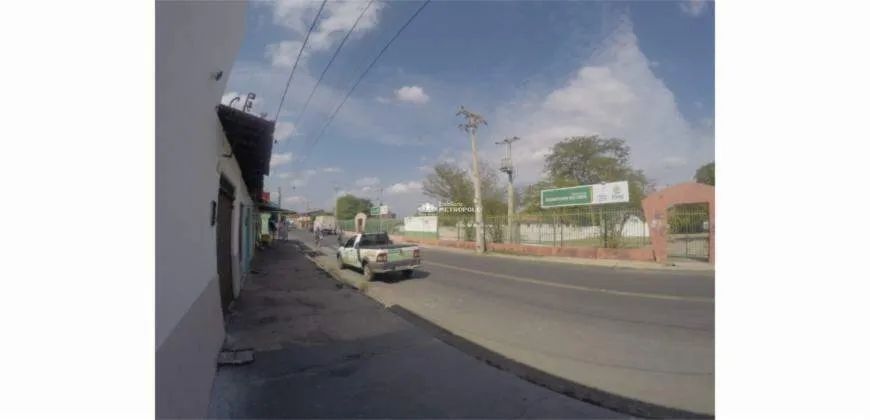 AV.JOSIPIO LUSTOSA QD.29,SETOR A - BAIRRO: MOCAMBINHO II