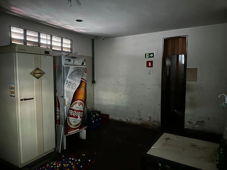 Imóvel comercial - Estilo restaurante
